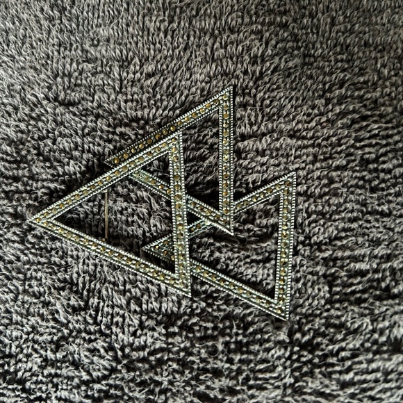 Judith Jack Sterling Silver and Marcasite Pin - Picture 1 of 3